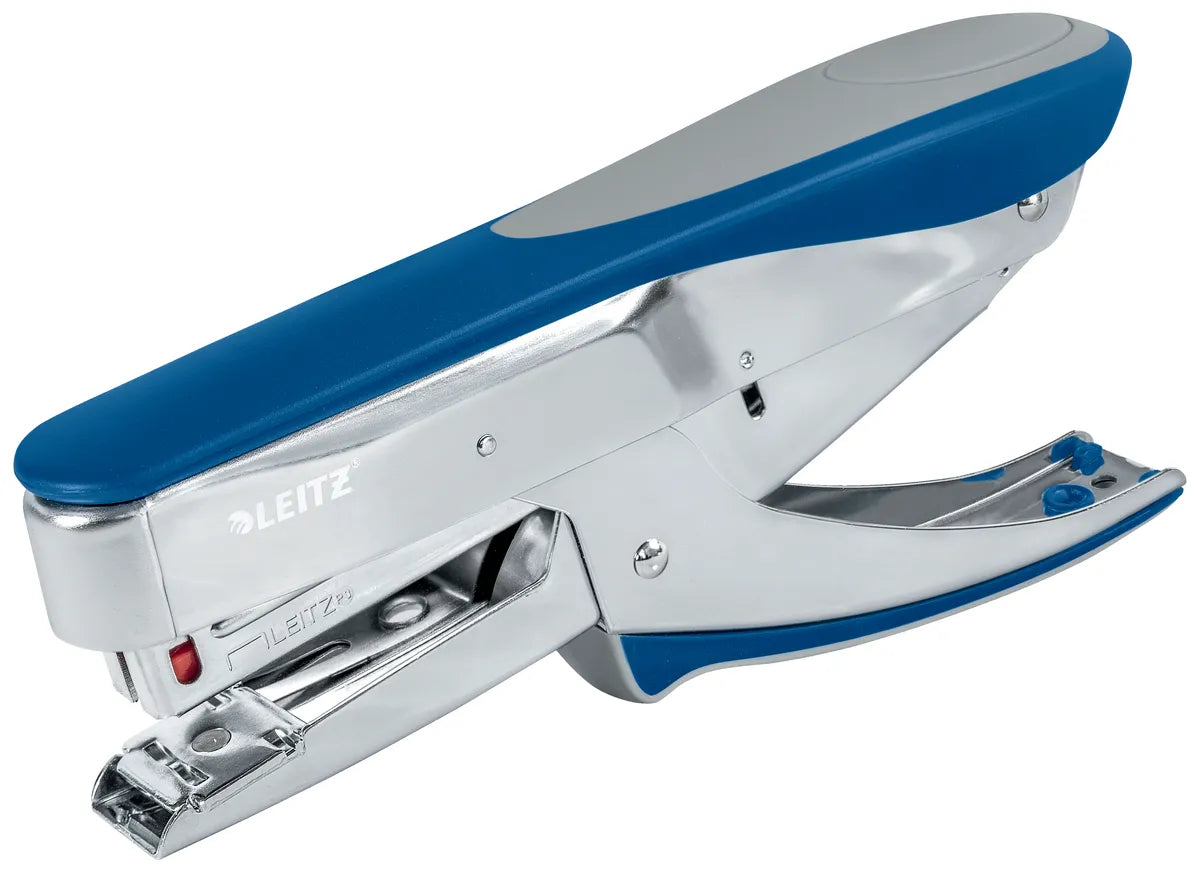 Leitz Heftzange blau-metallic 30 Blatt Geschlossen, Offen - 55480033